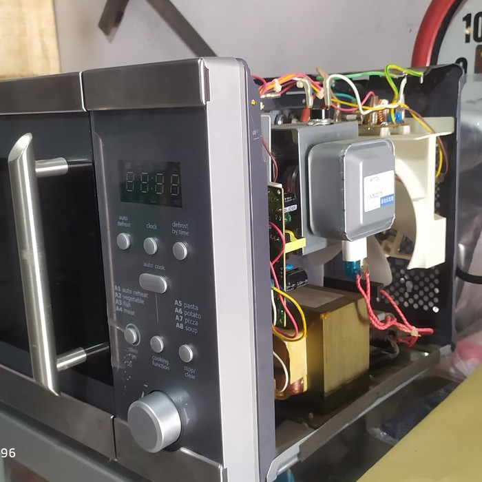 service microwave jakarta selatan